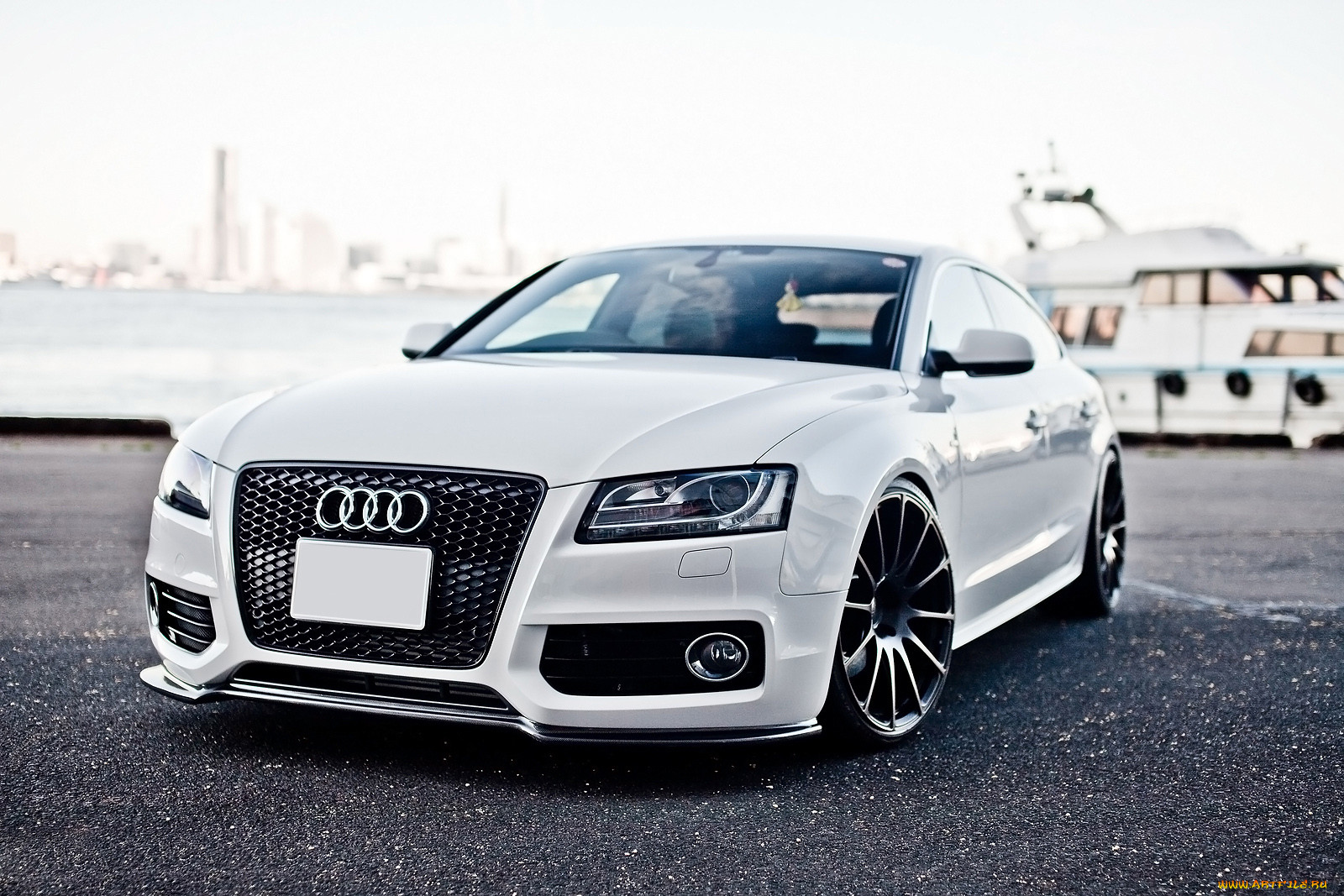 , audi